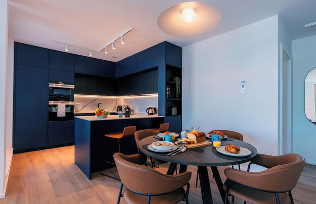 Media Bay Apartments - Photo 7