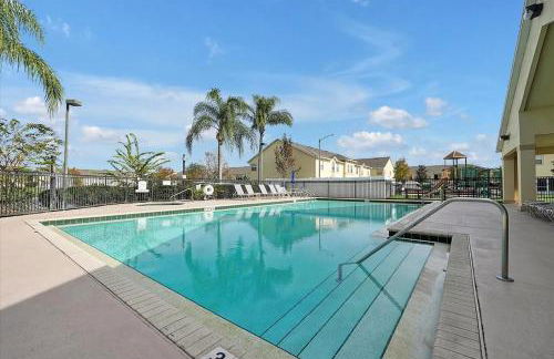 Spacious Condo W/ Pool,Gym near Disney & Seaworld - Foto 5