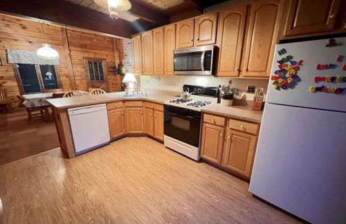 Perfect Mountain Getaway - Photo 14