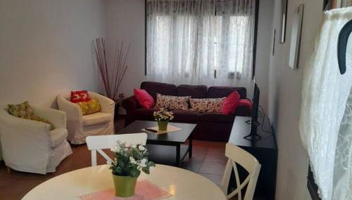 Precioso apartamento a pie de montañas y playas - Foto 2