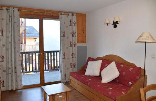 Appartement 6 places aux pieds des pistes avec piscine, wifi et parking privé, salle de bain refaite à neuf - Foto 6