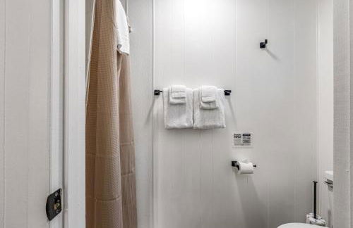 The Brothers Room 7 at Mount Walker Inn - Foto 22