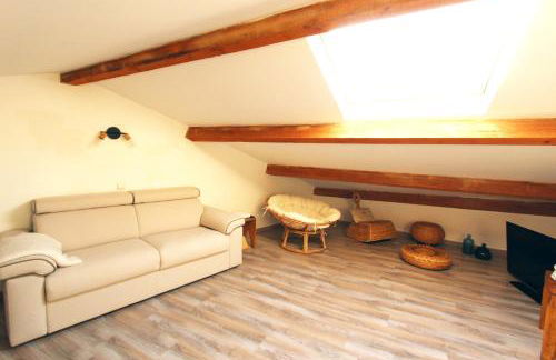 Joli appartement avec balcon au coeur de Forcalquier - Foto 9