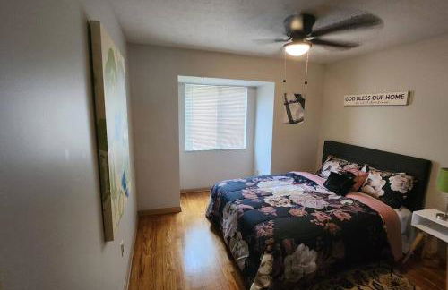 Tastefully Furnished 3bd @Euclid - Foto 4