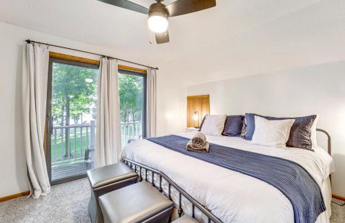 Scenic Cottage with Private Dock on Torch Lake - Foto 11