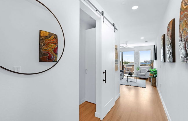 Modern Hill Country Condo for 4 w/ Resort Perks! - Foto 20