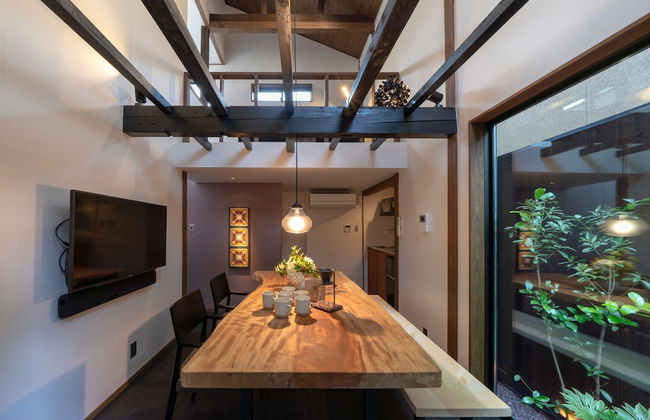 Hinaya Higashiyama - Photo 14