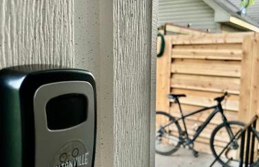 Perfectly located 2 bed/2 full bathroom/1 sofa bed - Foto 21