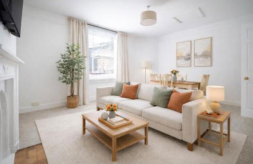 The Larkhall Retreat- Bath Quiet Village Near City Centre - Photo 6