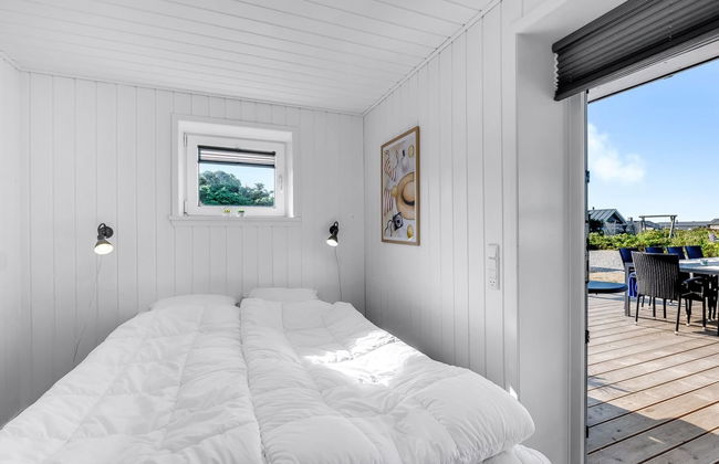 "Hillevi" - 200m from the sea - Photo 18