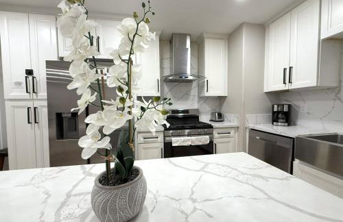 Exotic Homes Gillespie Dr by SD stay - Foto 37