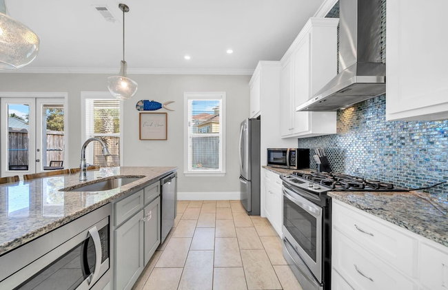 Wanderlust - Modern Home Close to the Beach Private Pool - Foto 53