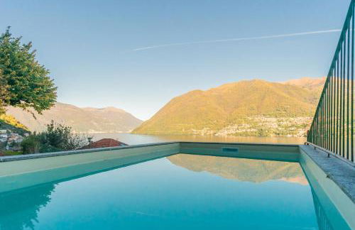 Villa Regina Retreat with Pool Lake View by Rent All Como - Foto 2
