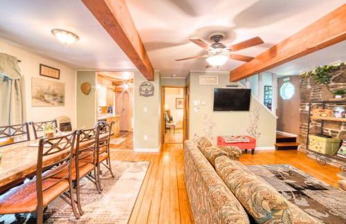 1mi to Lake Wallenpaupack | Firepit | Pet Friendly - Foto 27