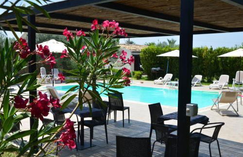Serravalle Relais & Country Villa with private pool - Esclusive use - Foto 1