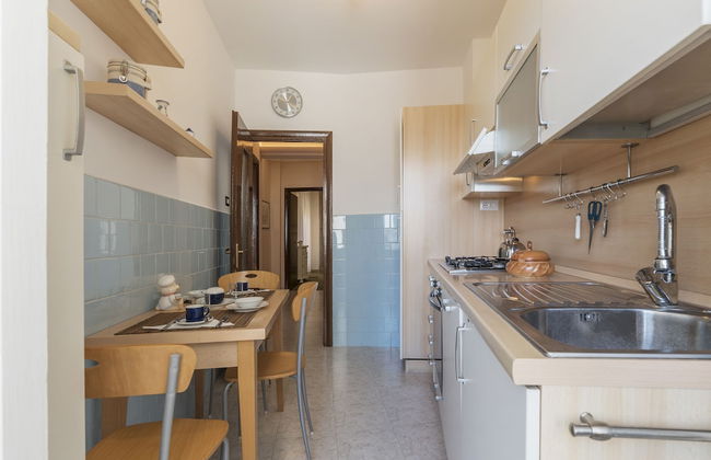 San Giovanni Apartment with Balcony - Foto 14