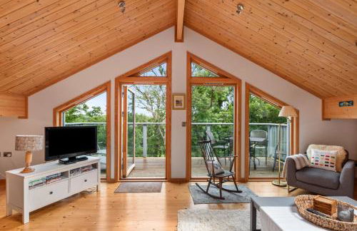 Lodge 5 Longbury - Luxury Lodge, Golf Course Views, Restaurant and Spa Facilites - Photo 14