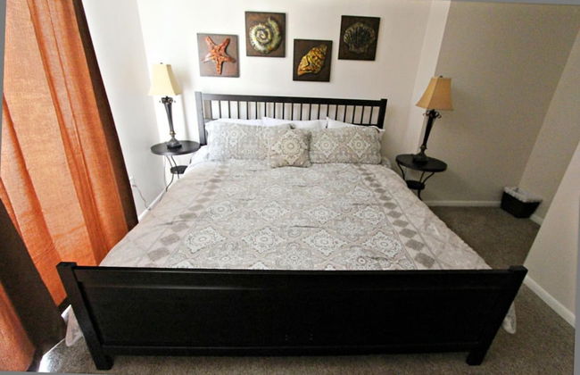 Shore to Please Condo With Pool Views of Beach - Foto 15