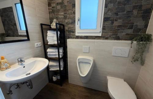 Hilda Apartments Rust - Photo 45