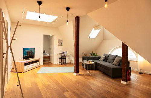 Wölkchen - Wohnung mit Balkon, Holzdielen & TV - Foto 1