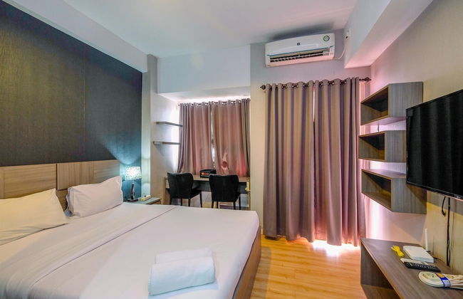 Cozy Living and Homey Studio Apartment at Margonda Residence 5 - Photo 5