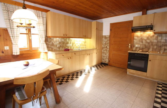 Sprawling Mansion near Ski Area in Salzburg - Foto 5