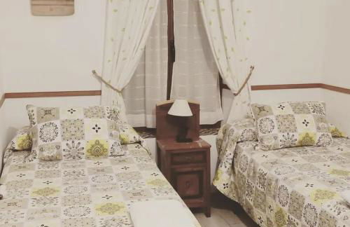 CASA RURAL LOS ABUELOS COMPLEJO CON PISCINA COMPARTIDA ,a - Photo 9