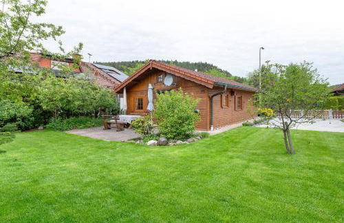 Moi Holzhaisel - Photo 1