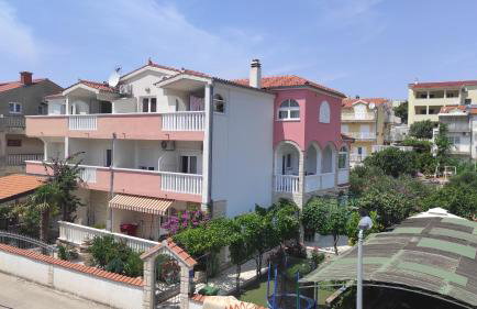 Ivano Apartments - Foto 1