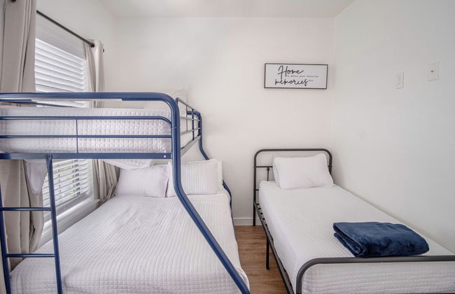 Experience Modern Luxury! 3br/2.5ba Home Near DT - Foto 2