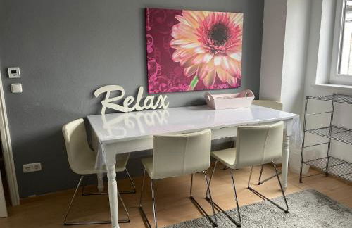 Architect-Apartments 80qm 3 Schlafzimmer, integrierter Küche und Bad, 2min von A8, Garten mit Sitzgruppe, ruhig und modern - Foto 16