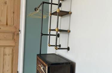 Elégante maison familiale au cœur des remparts de la citadelle - Foto 29