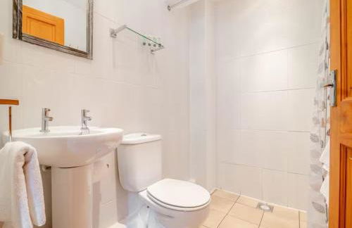 The Burcott Inn Cottages - Photo 7