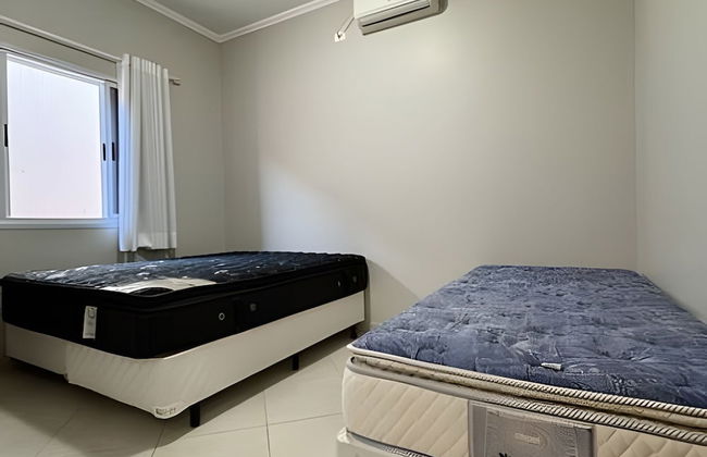 Casa com piscina em Bertioga 1 - Foto 2