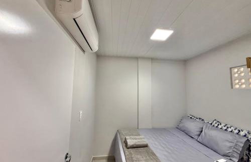 Apto moderno no centro Com Ar e Wi-Fi - Foto 7