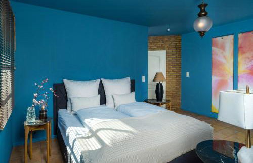 Spacious Ensemble Hecht Right On The Eider River - Photo 14