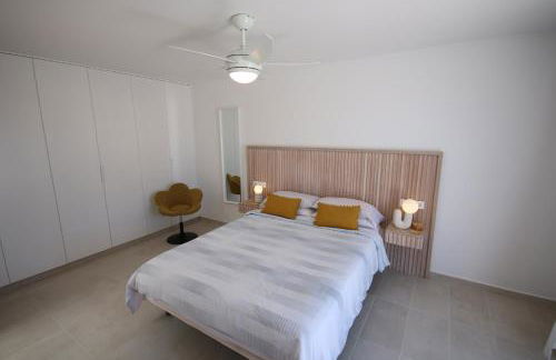 LAS ROSAS by RENTMEDANO Stunning luxury Chocolate Box villa with private heated pool & wifi - Foto 35