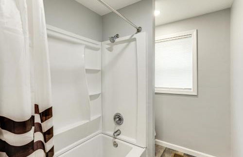 13 Mi to Gillette Stadium Pet-Friendly Apt! - Foto 18