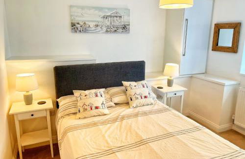 Cornwall Coastal Cottage - Beautiful & Stunning - Photo 13