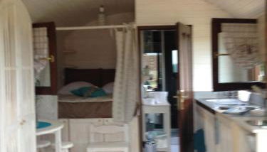 La Roulotte CLERELU - Du domaine des Ramonets - Foto 4