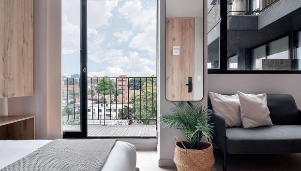 w Enchanting Loft w Balcony in El Nogal - Foto 5, Habitación