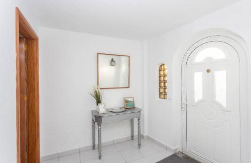 Surf-Check House - 3 min walking to the Beach - Foto 32