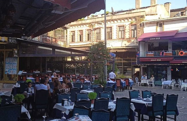 Yellow Bull Istanbul - Photo 2