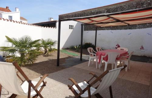 Maison proche centre, 4 pers, terrasse - FR-1-476-11 - Foto 4