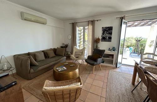 Les restanques maison des chênes vue mer 6 personnes - Foto 5