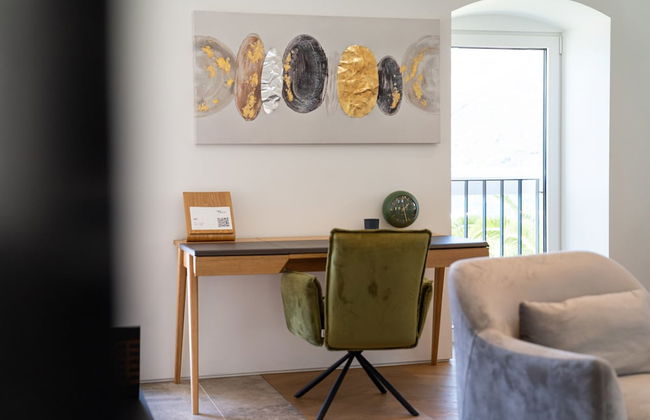 Villa Lastva is a Five Star Seafront Luxury Villa With Privite Pool - Foto 51