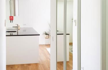 Charming Studio close to LX Factory - Photo 17