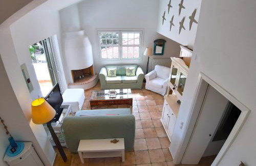 Beachfront Skaloma Villa - Foto 27