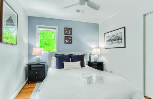 7 Bdrm, Pickleball, Bball, HotTub, FirePit, Golf! - Foto 49