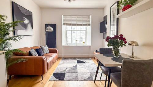 City Nights, TV Bed, Free Parking, Nr Plymouth Hoe - Foto 2